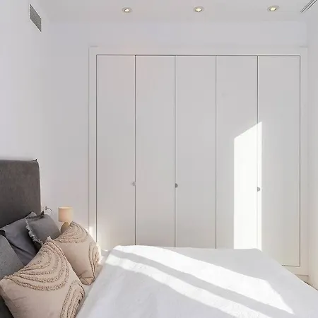 Διαμέρισμα Luxury - Gym - 6 Pools - 3 Bed 401 Εστεπόνα