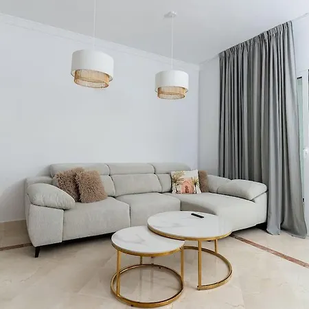 Luxury - Gym - 6 Pools - 3 Bed 401 Διαμέρισμα *