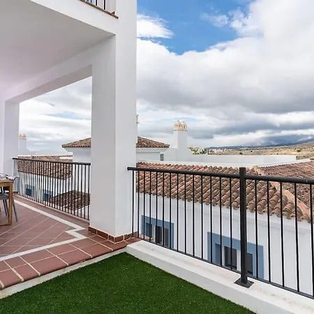 Διαμέρισμα Luxury - Gym - 6 Pools - 3 Bed 401 *