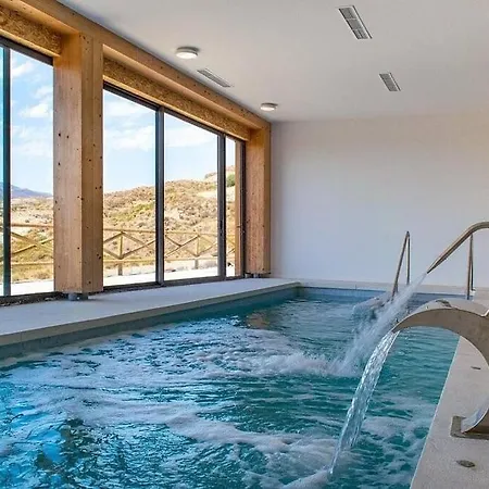 Luxury - Gym - 6 Pools - 3 Bed 401 Διαμέρισμα Εστεπόνα