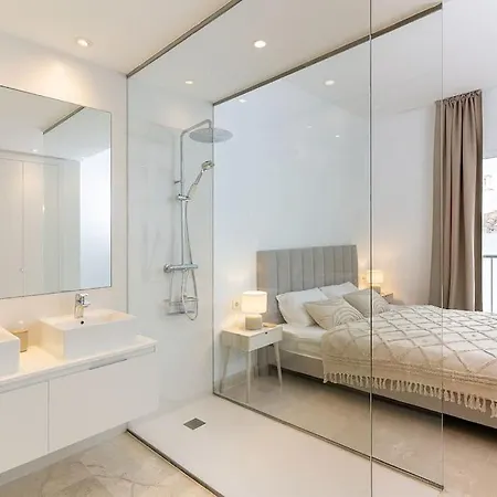 Luxury - Gym - 6 Pools - 3 Bed 401 Διαμέρισμα Εστεπόνα