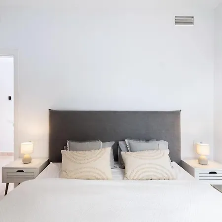 Διαμέρισμα Luxury - Gym - 6 Pools - 3 Bed 401 *