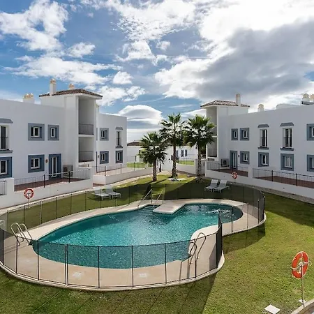 Διαμέρισμα Luxury - Gym - 6 Pools - 3 Bed 401