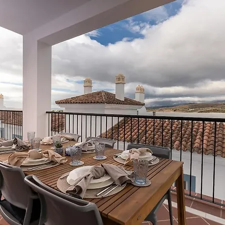 Luxury - Gym - 6 Pools - 3 Bed 401 Διαμέρισμα